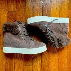 Brand New JSlides Sarah Taupe